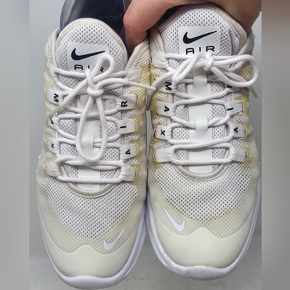 Nike Women's Air Max Axis Triple White Athletic Sneakers SZ 8.5 Style AA2168-100 - Picture 2 of 16